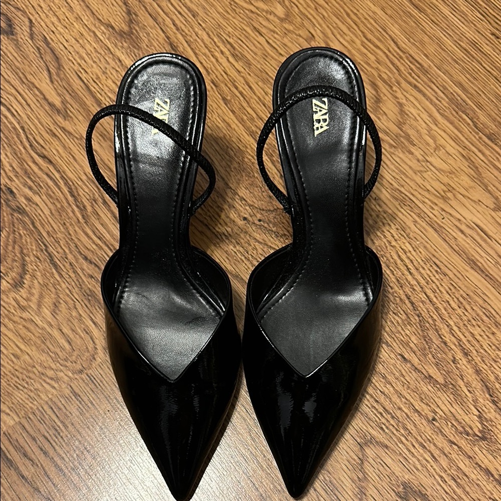 Zara Women's Black Strappy Heels